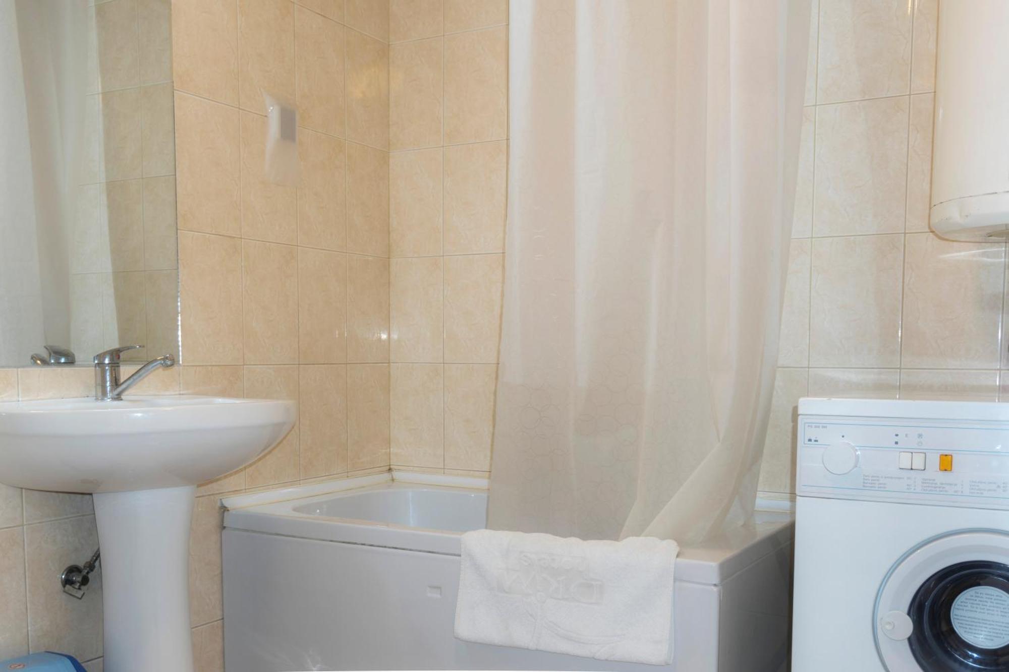 Two Bedroom Apartment Near Centre Ohrid Ngoại thất bức ảnh
