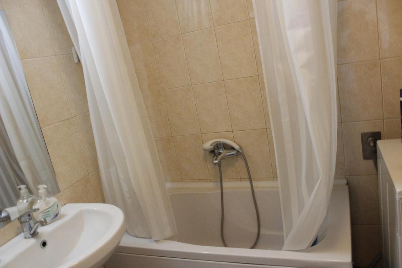 Two Bedroom Apartment Near Centre Ohrid Ngoại thất bức ảnh